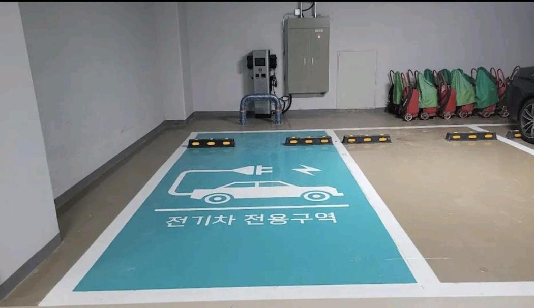 Lotte Castle Marina Aparthotel Yeosu Exterior photo